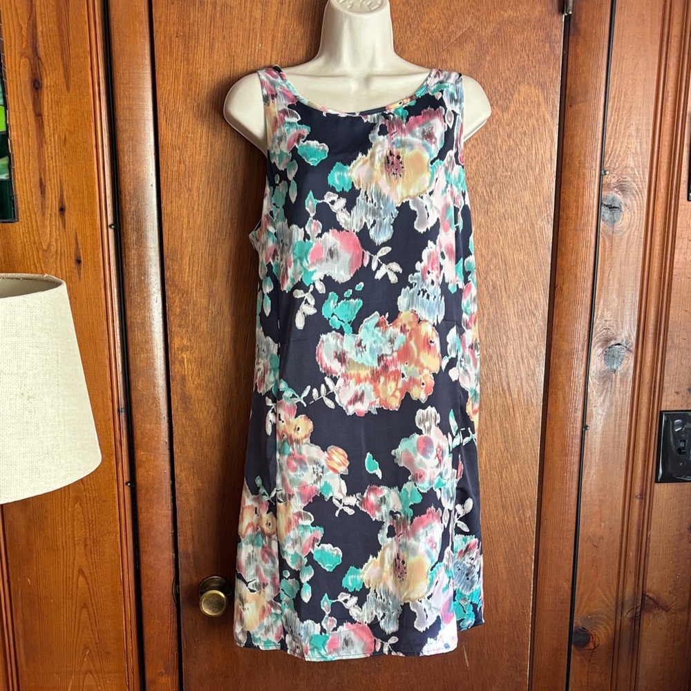 Lila Rose Navy with multicolor floral design dress new size 12